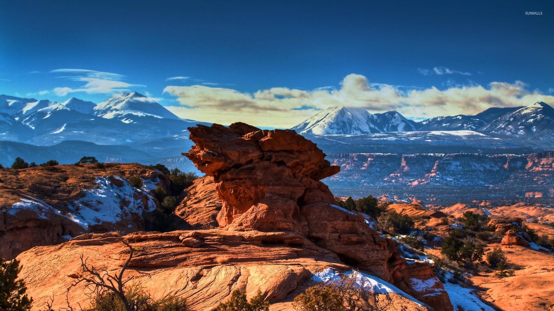 rock-formation-in-the-moab-desert-28962-1920x1080 (1)